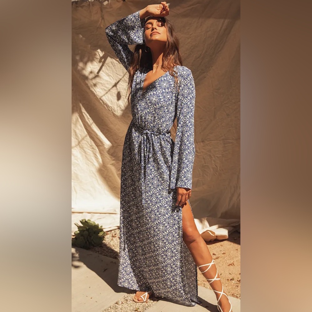 Lulus Mandala Daydream Blue Print‎ Maxi Dress Medium
